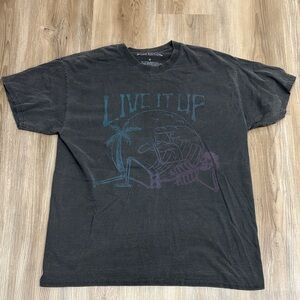 Live It Up Gray Graphic Tee